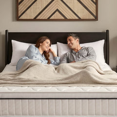 Couple chatting happily on ABLYEA Air Hybrid Mattress with breathable comfort and motion isolation